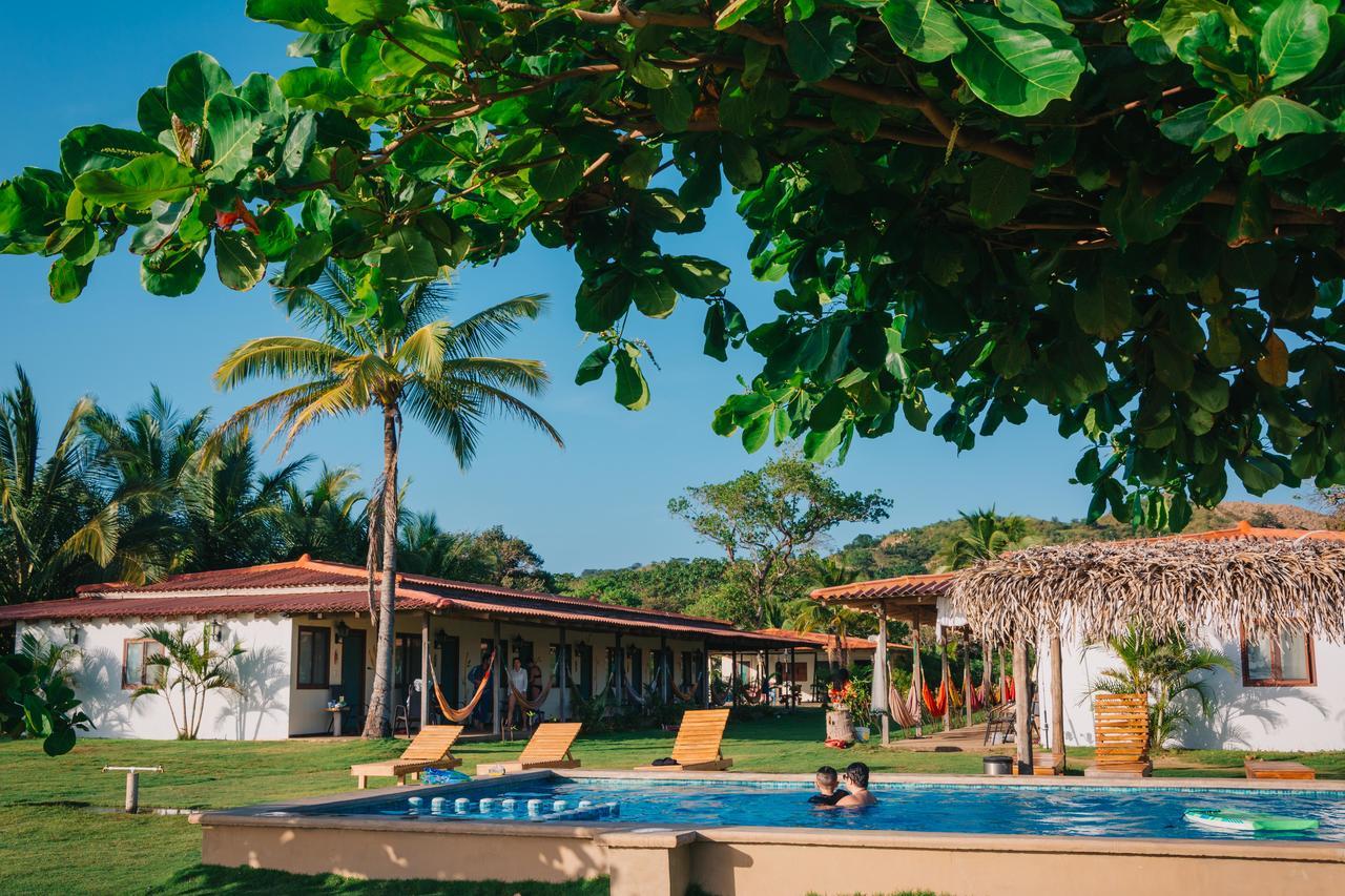 Beach Break Hotel & Surf Camp De 플라야 베나오 외부 사진